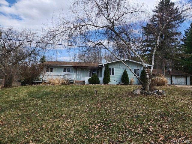 4330 Cross Road , White Lake, Michigan image 1