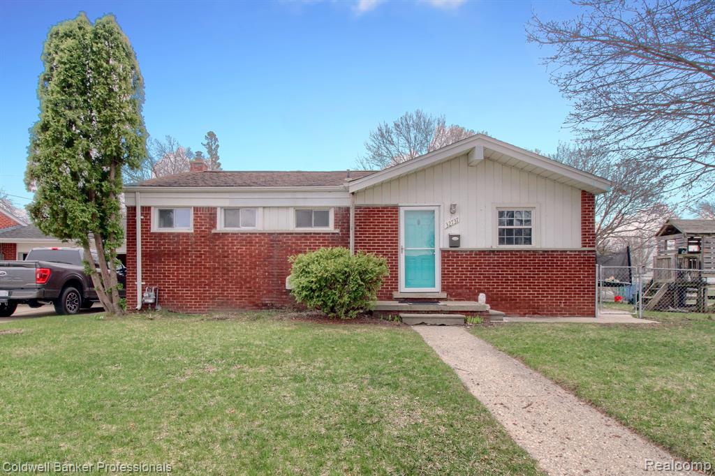 32737 Alvin Street , Garden City, Michigan image 1
