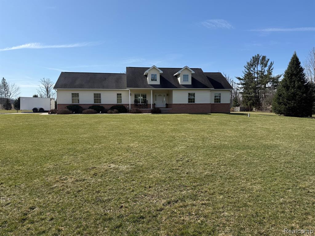 7975 Colleen Drive , Fowlerville, Michigan image 1