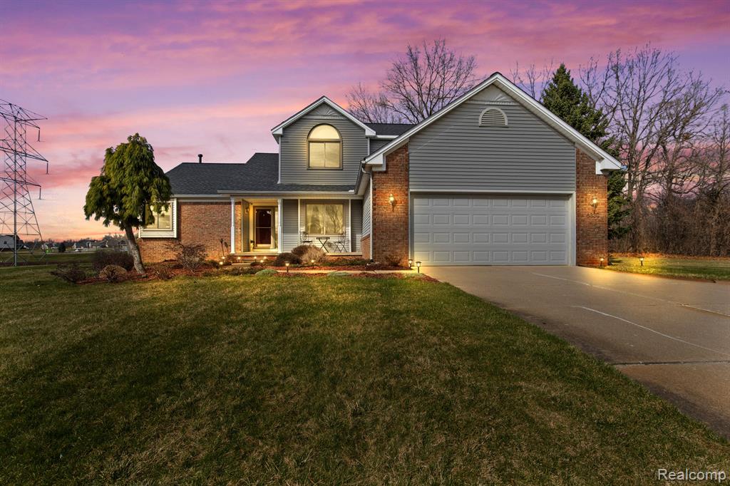 6330 Stonewood Drive , White Lake, Michigan image 1