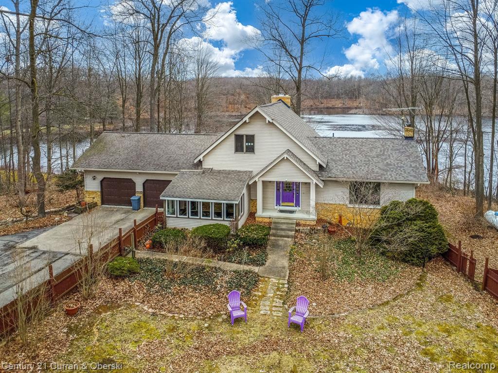 3660 Shagbark Lane , Holly, Michigan image 1
