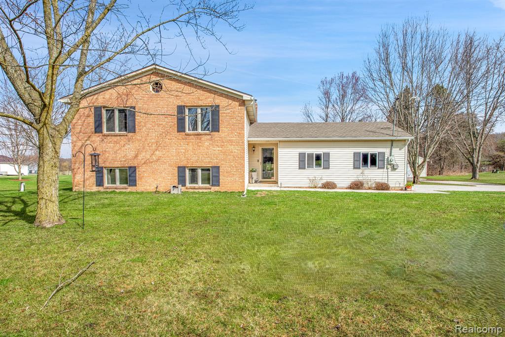 8255 Burpee Road , Grand Blanc, Michigan image 1