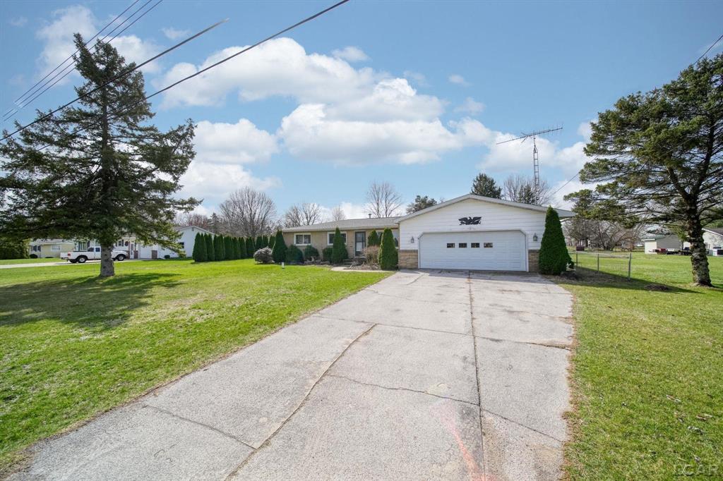 1397 First Street , Adrian, Michigan image 1