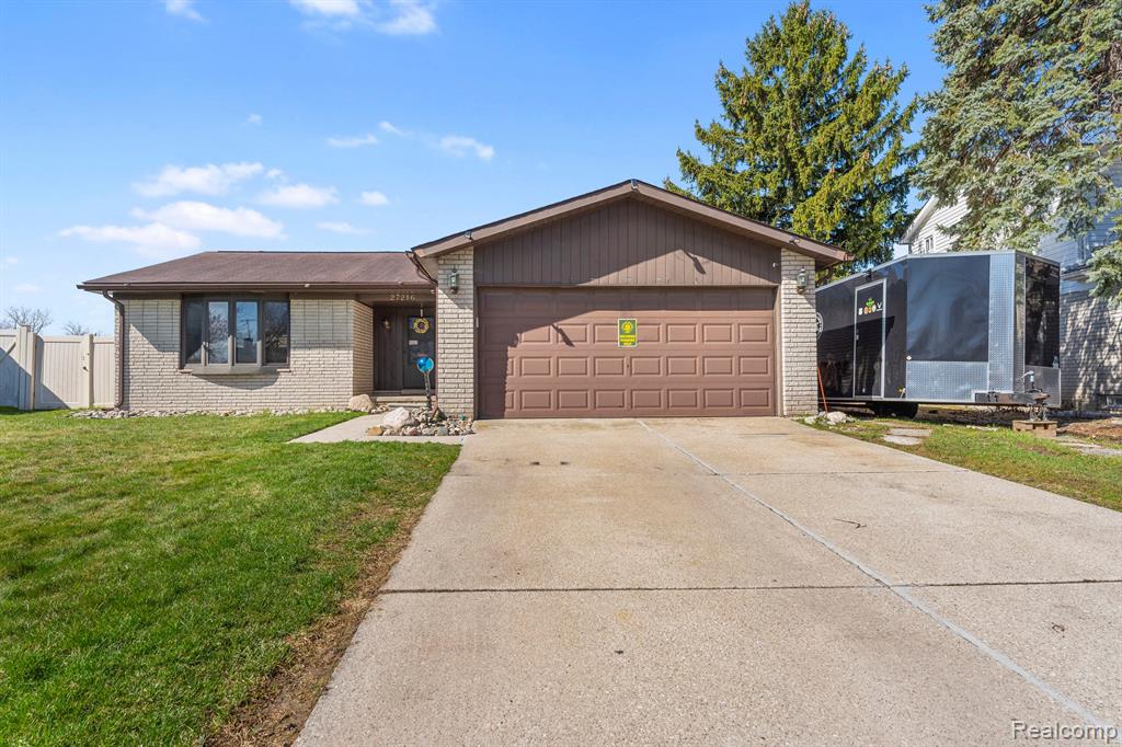 27216 Roney Avenue , Brownstown, Michigan image 1
