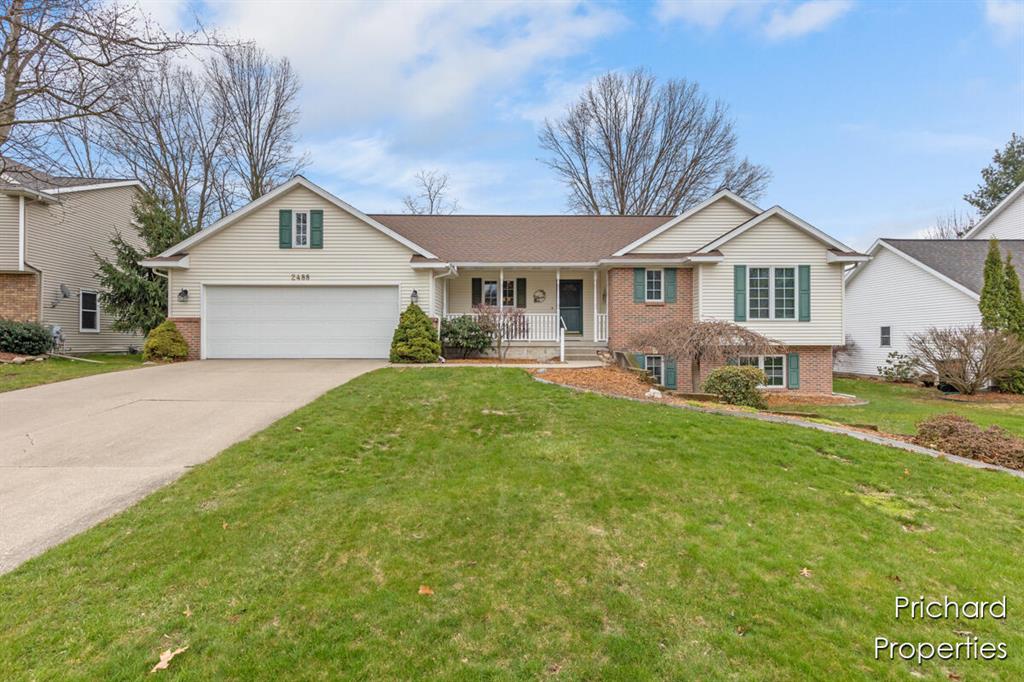 2488 Bowenton Place Sw, Wyoming, Michigan image 1