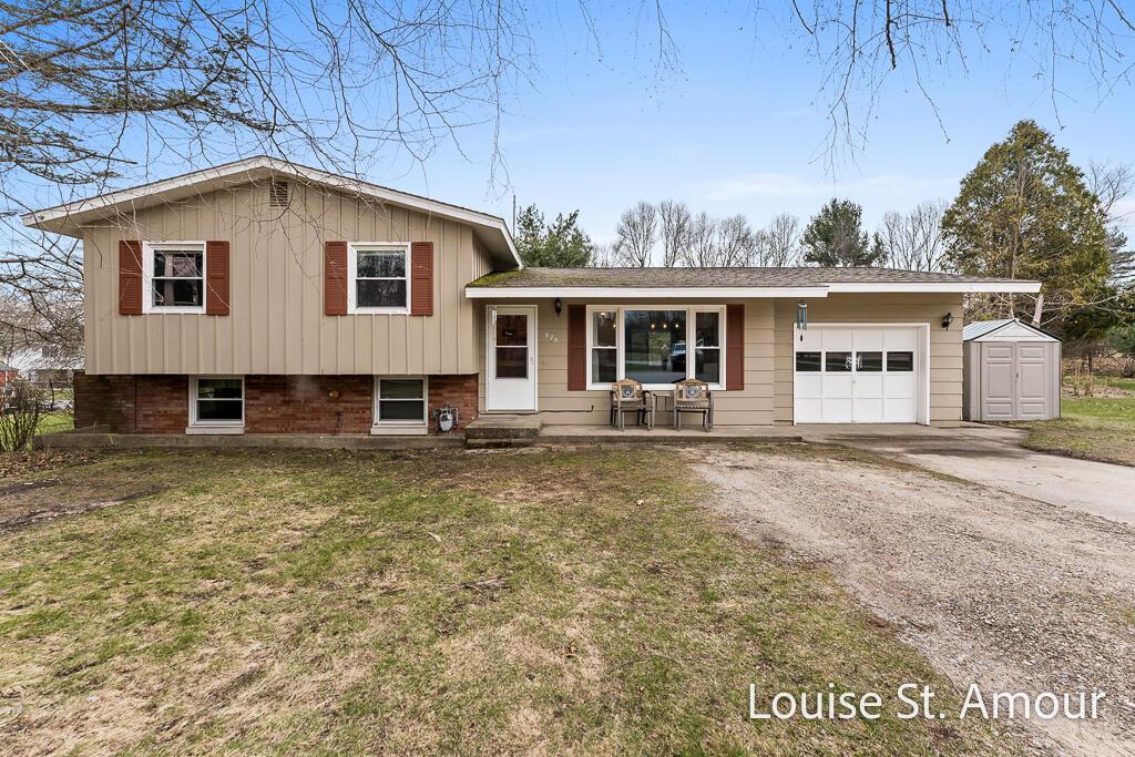 924 Fairlawn Court , Whitehall, Michigan image 1