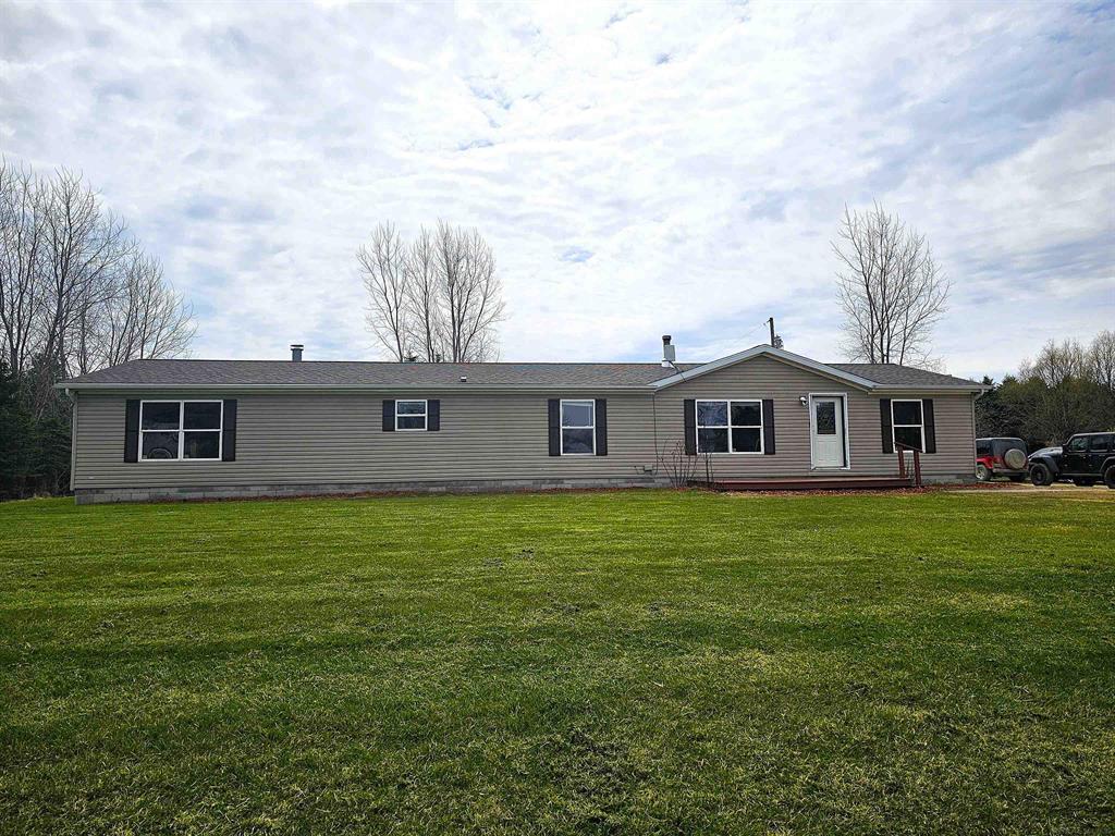 6544 Washington Road , Carsonville, Michigan image 1