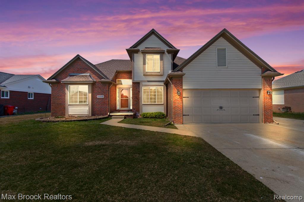 52449 Robins Nest Drive , Chesterfield, Michigan image 1