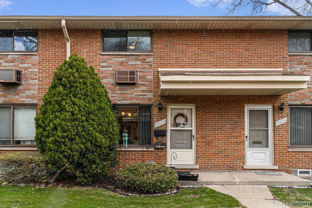 29078 Tessmer Court , Madison Heights, Michigan image 1