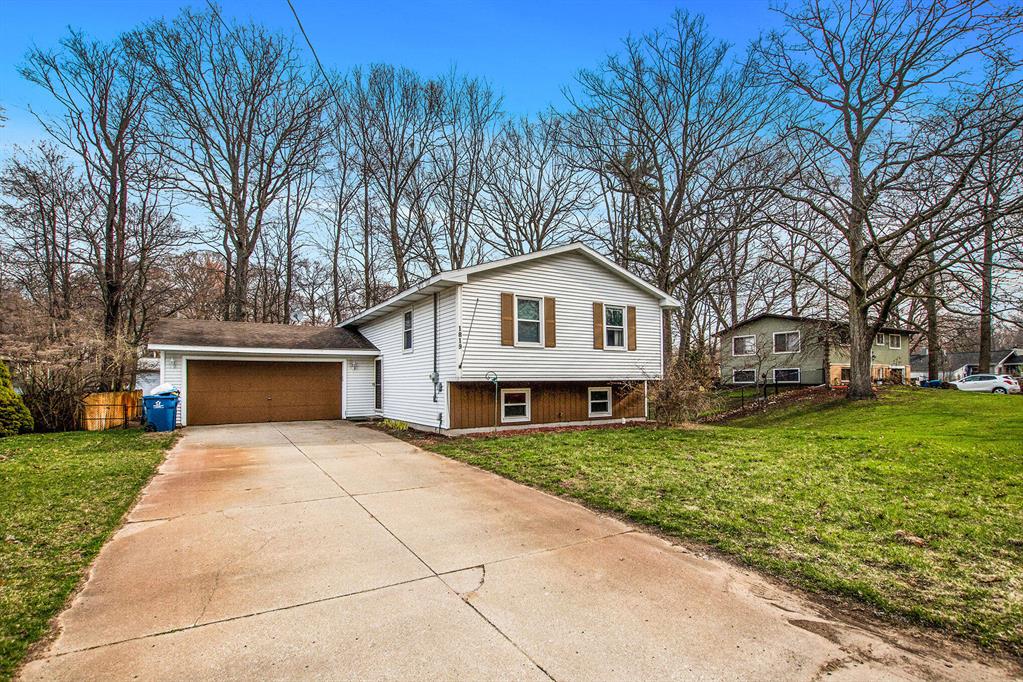 1819 Robbins Road , Grand Haven, Michigan image 1