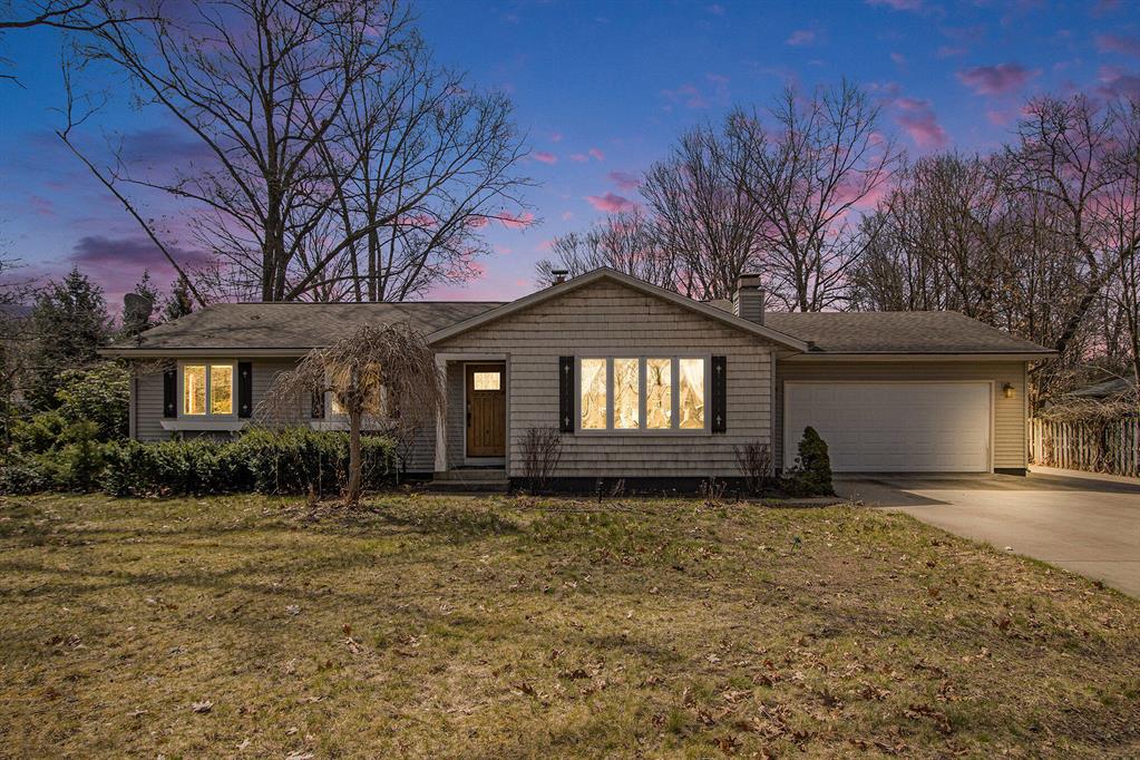 59650 White Wood Drive , Mattawan, Michigan image 1