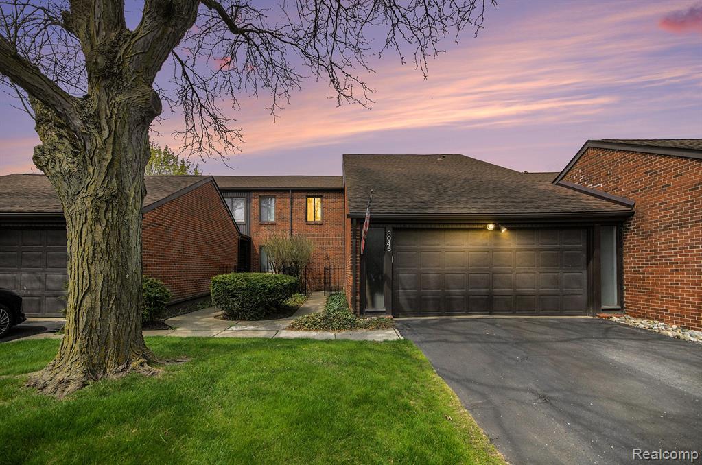 3045 Lindenwood Drive , Dearborn, Michigan image 1
