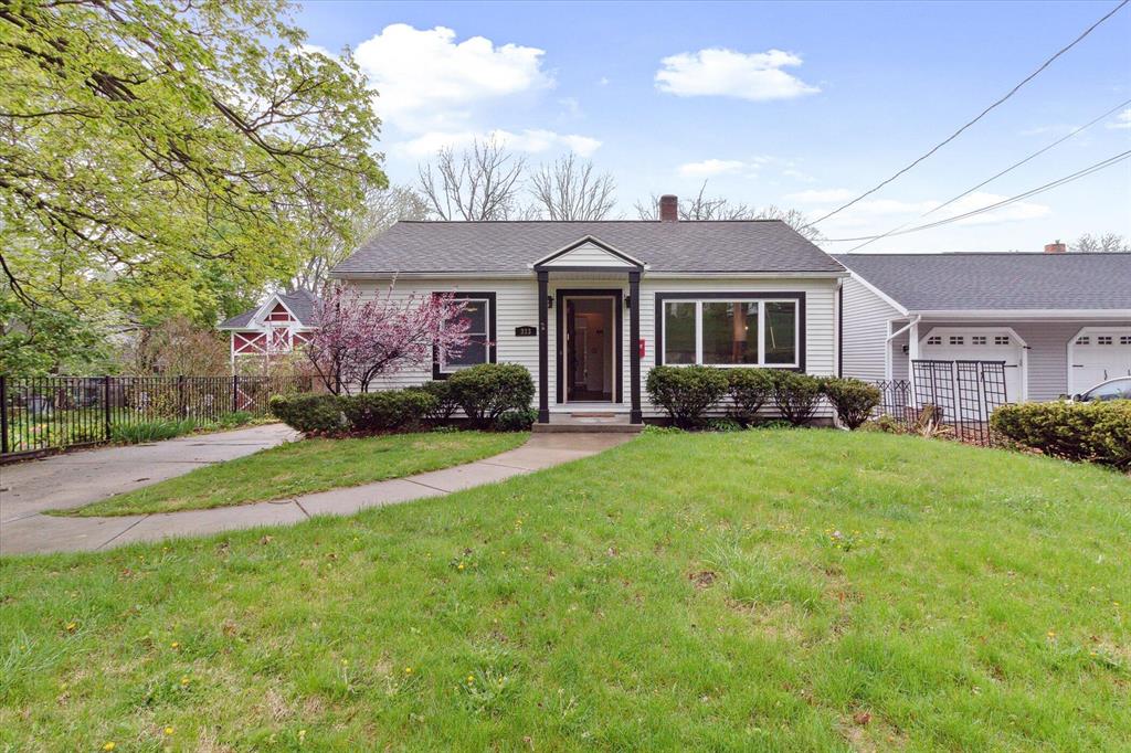 313 W Prospect Street , Marshall, Michigan image 1