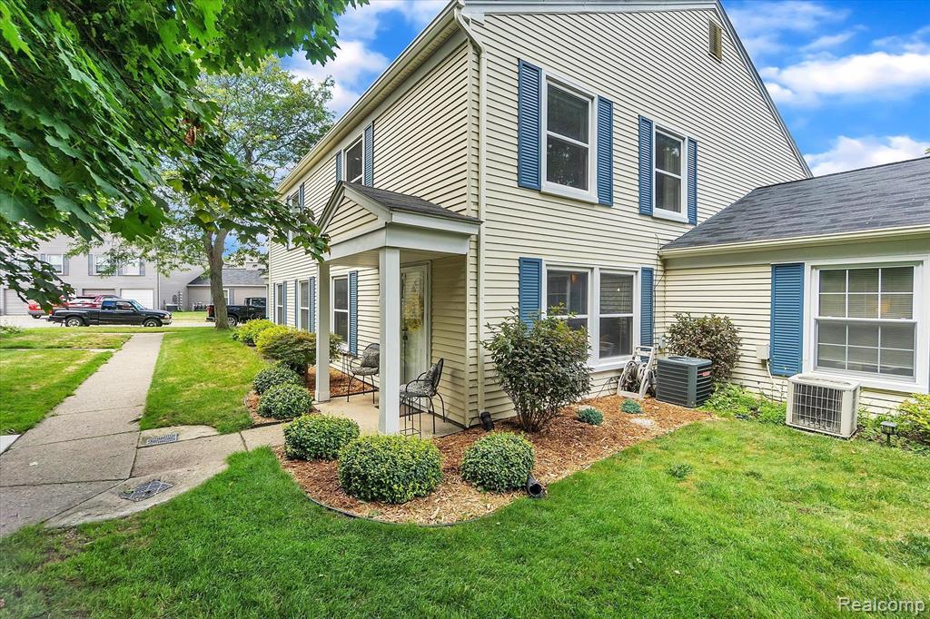 2993 Maplewood  , Lake Orion, Michigan image 1
