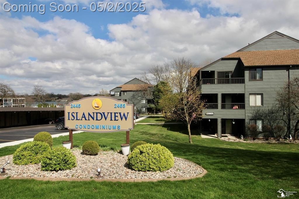 2465 Riverside Drive , Trenton, Michigan image 1