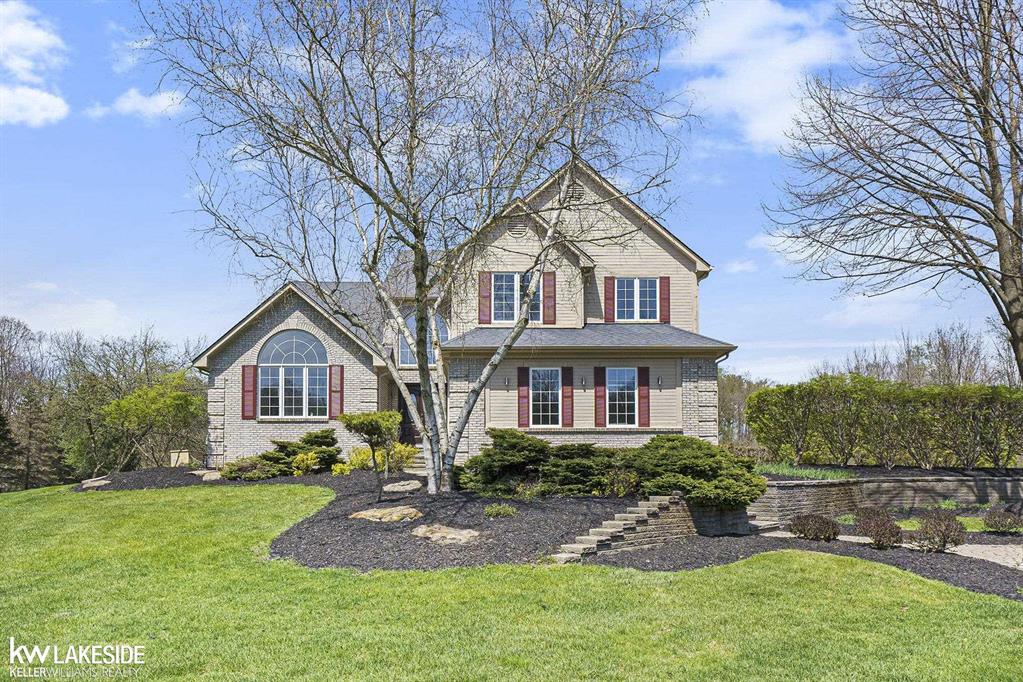 1543 Low Wood Trl Road , Leonard, Michigan image 1
