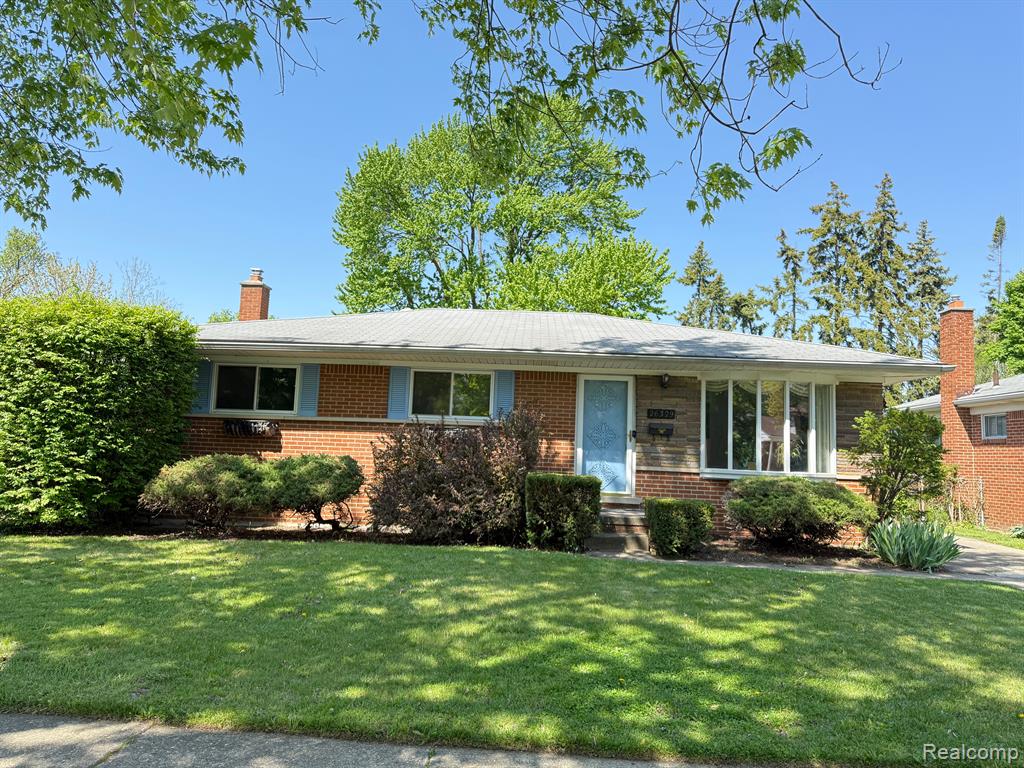 26329 Wexford Drive , Warren, Michigan image 1