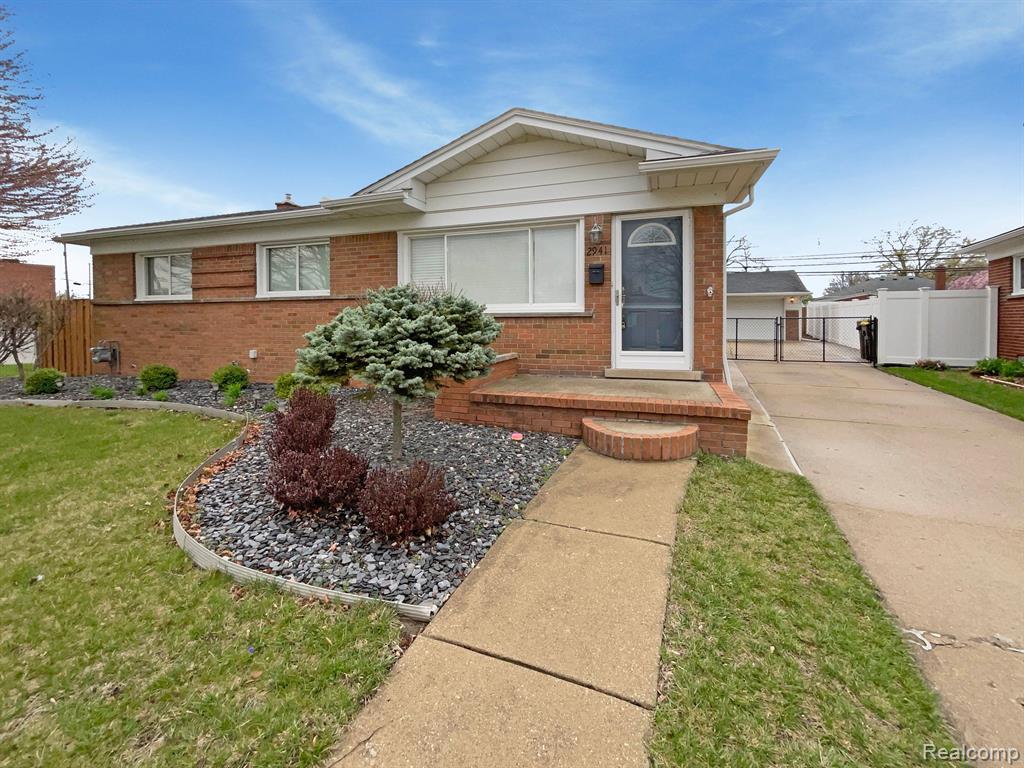 2941 Norwood Drive , Trenton, Michigan image 1