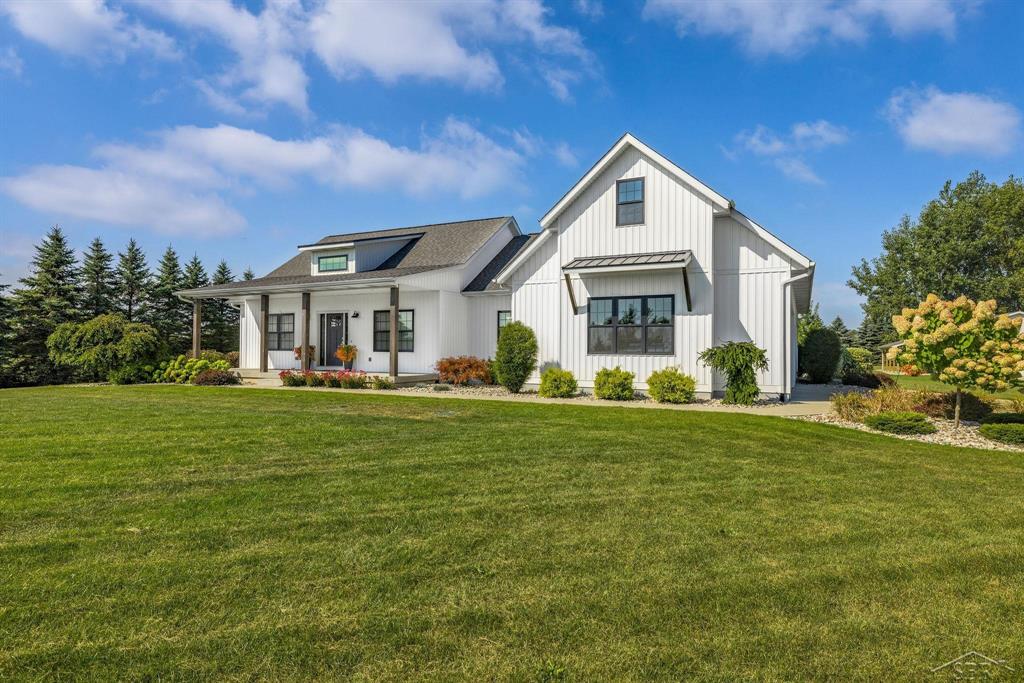5353 N Graham Road , Freeland, Michigan image 1