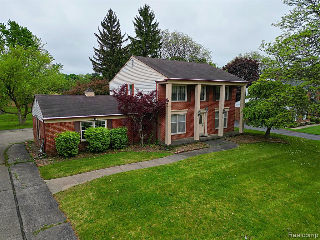 4003 Old Dominion Drive , West Bloomfield, Michigan image 1