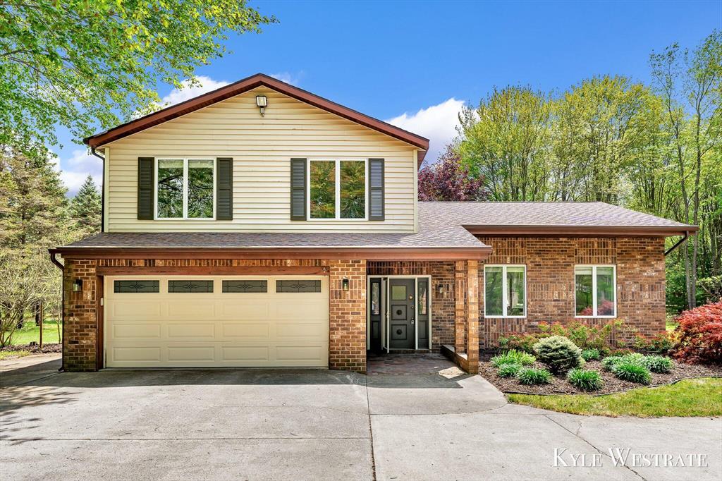 907 W Mount Garfield Road , Norton Shores, Michigan image 1