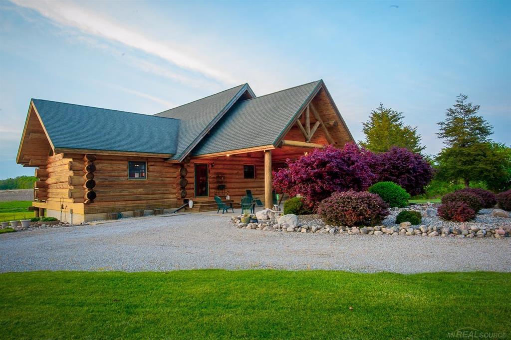 13612 W Beecher Road , Hudson, Michigan image 1
