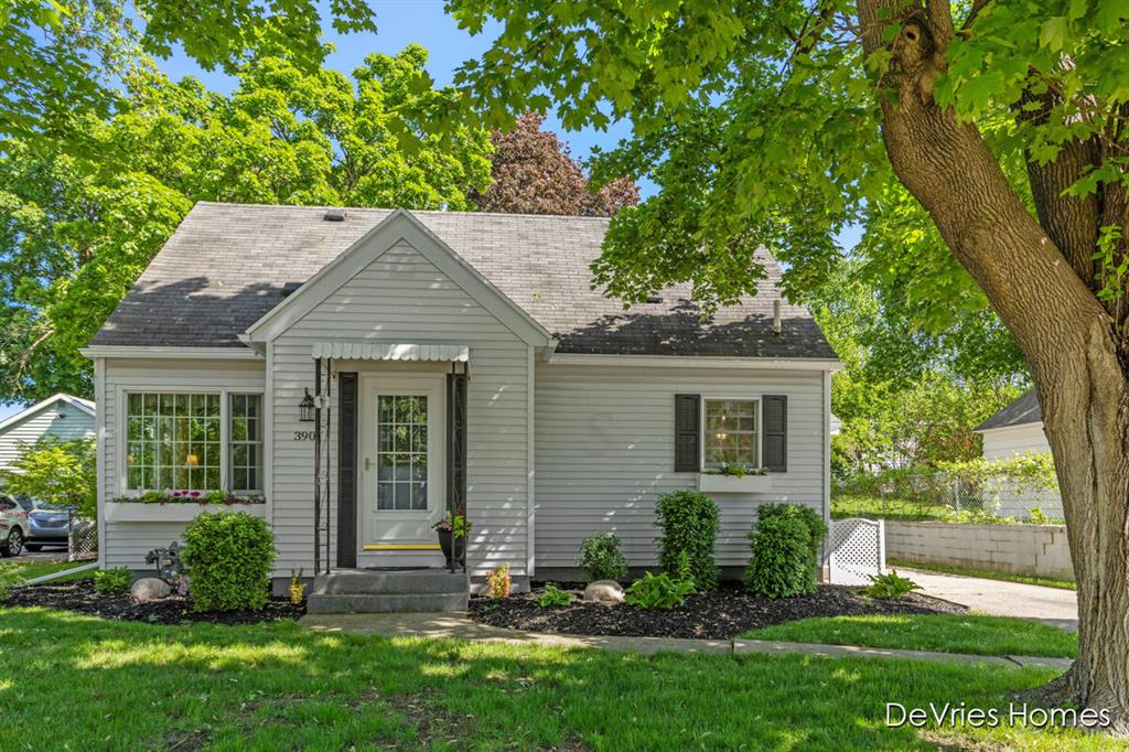 3901 Macrace Street Sw, Grandville, Michigan image 1