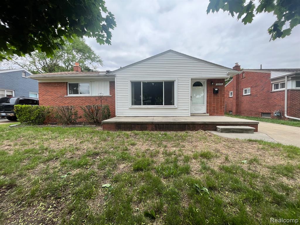 15255 Mulberry Street , Southgate, Michigan image 1