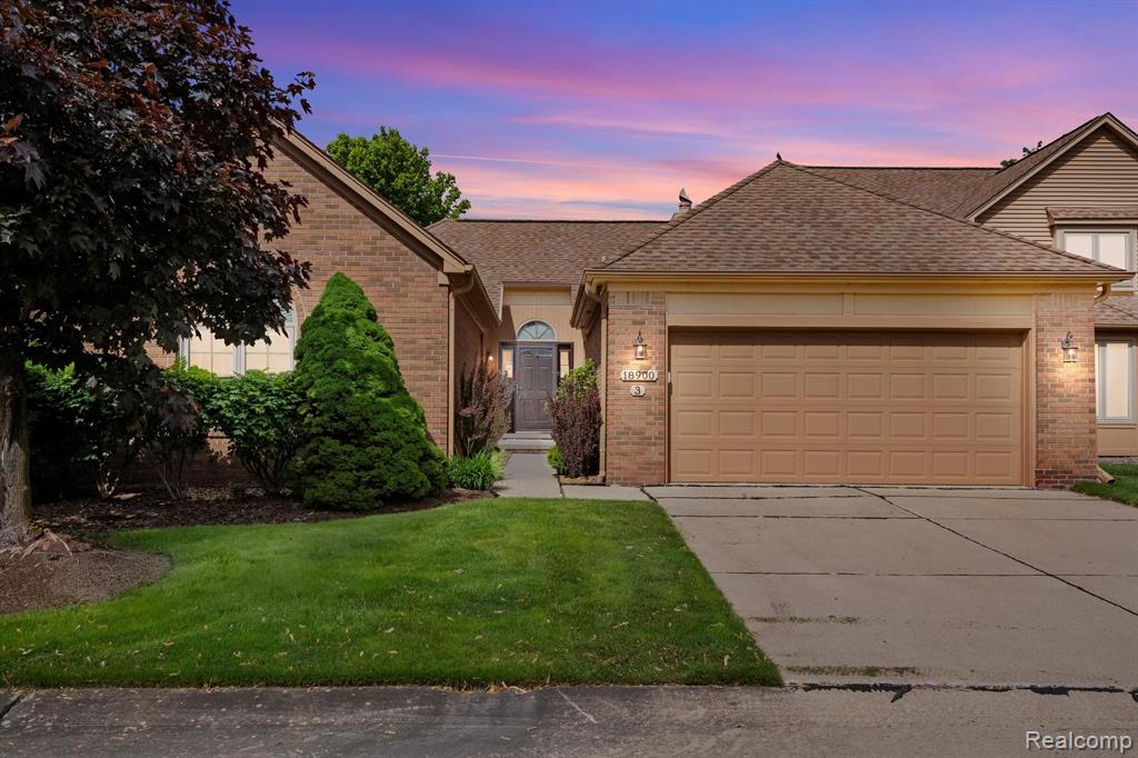 18900 Carriage Lane , Riverview, Michigan image 1