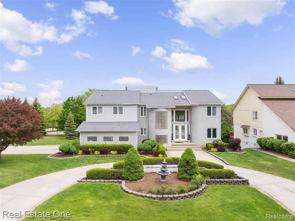 4149 Marlwood Drive , West Bloomfield, Michigan image 1