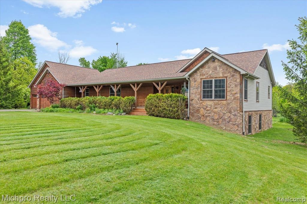 3434 Brown City Road , Imlay City, Michigan image 1