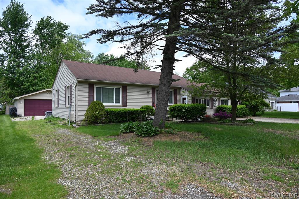 23744 Liddle Street , Brownstown, Michigan image 1
