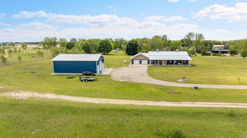 17495 Bison Trail , White Pigeon, Michigan image 1