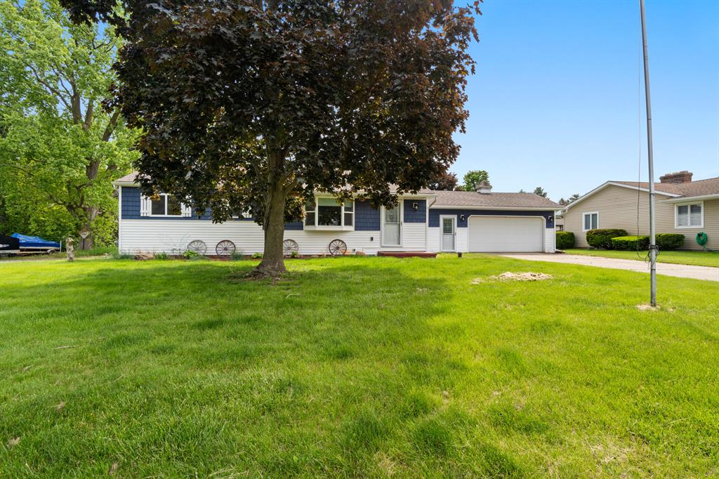 3401 Stella Drive , Jackson, Michigan image 1