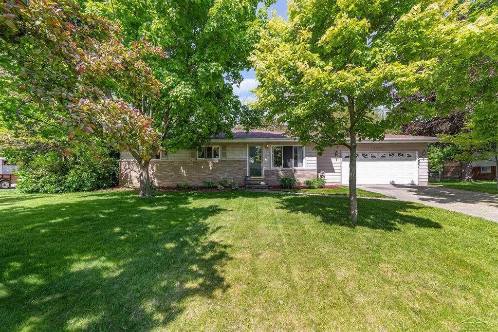 1773 Kingston Drive , Saginaw, Michigan image 1