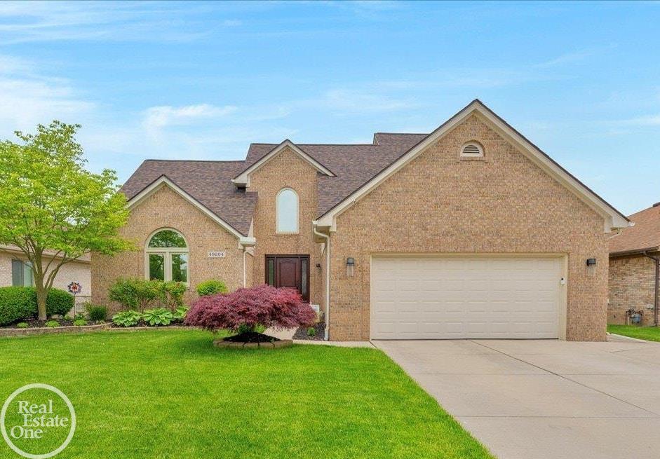 49204 Stratford Drive , Chesterfield, Michigan image 1