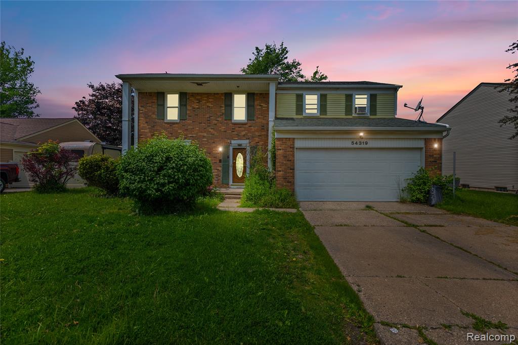 54319 Bradshaw Drive , New Baltimore, Michigan image 1