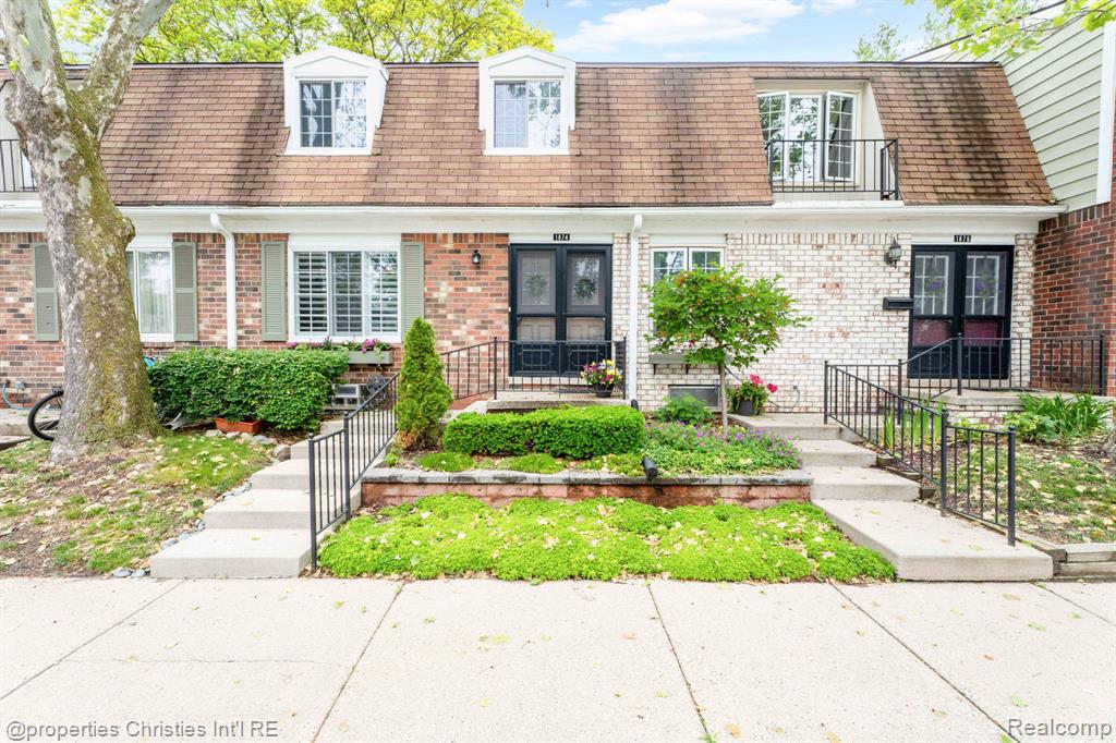 1874 Wickham Street  #68, Royal Oak, Michigan image 1