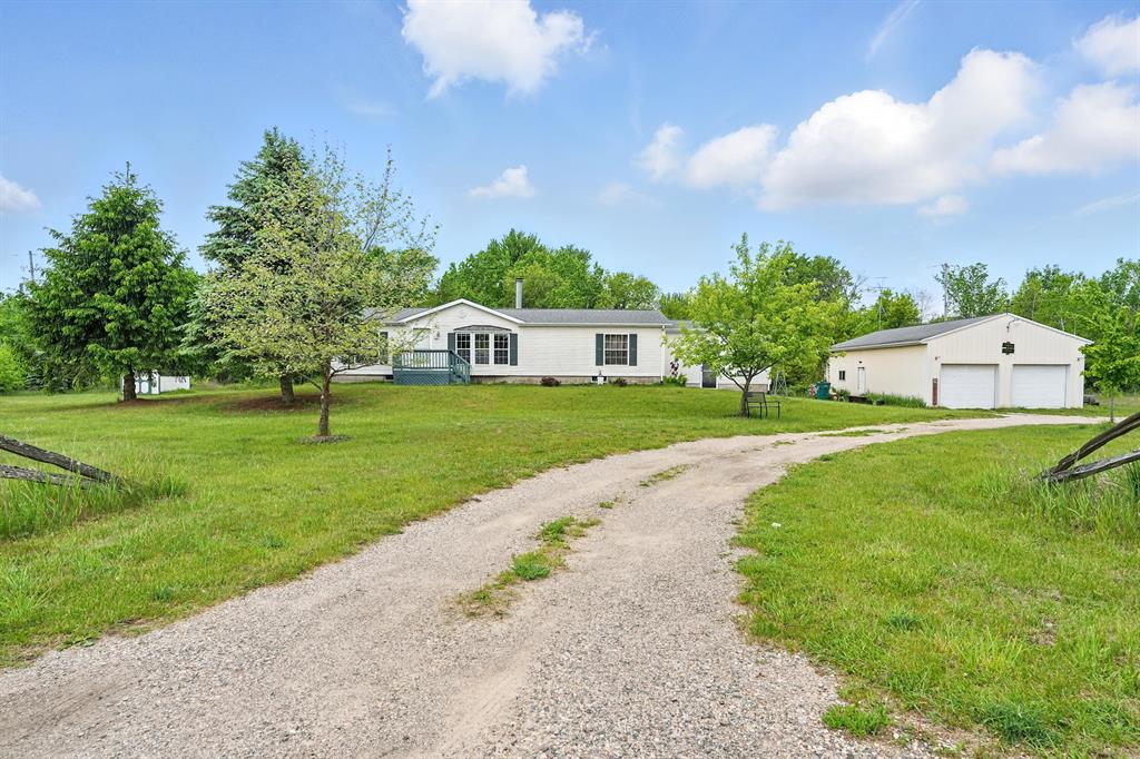 14071 NE Shaner Avenue Ne, Cedar Springs, Michigan image 1