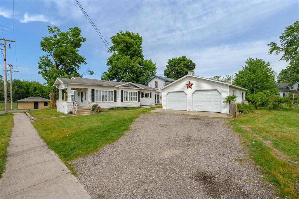 311 N Chestnut Street , Bloomingdale, Michigan image 1