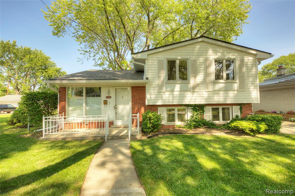 5489 Academy Street , Dearborn Heights, Michigan image 1