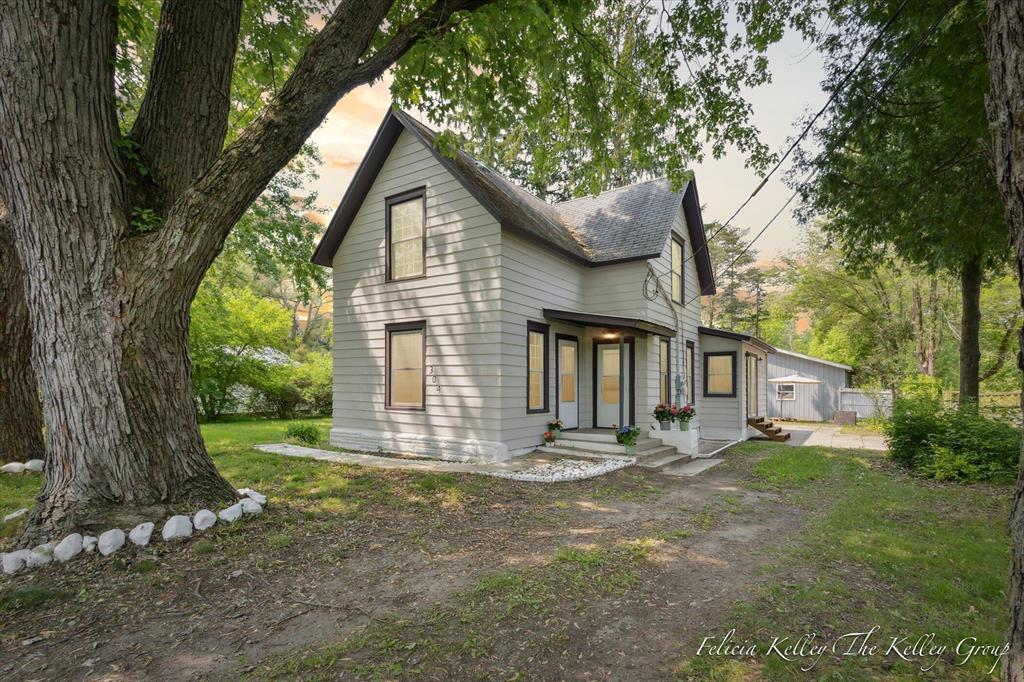 304 S Muenscher Street , Howard City, Michigan image 1