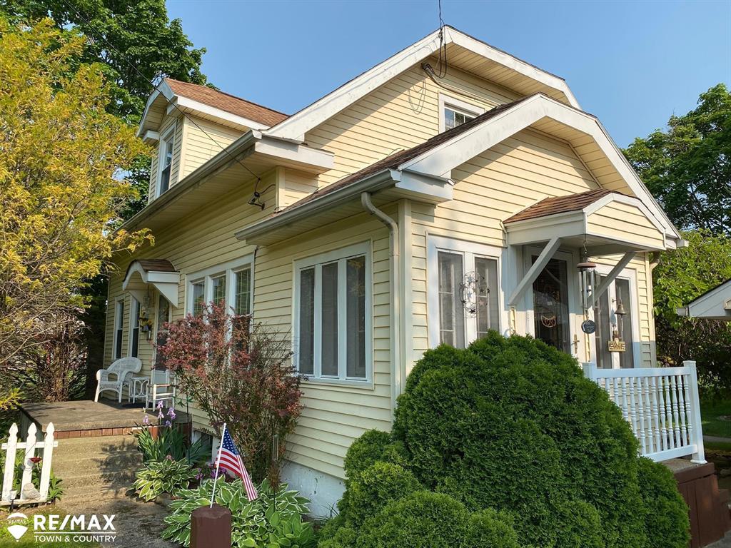 5048 E Bristol Road , Burton, Michigan image 1