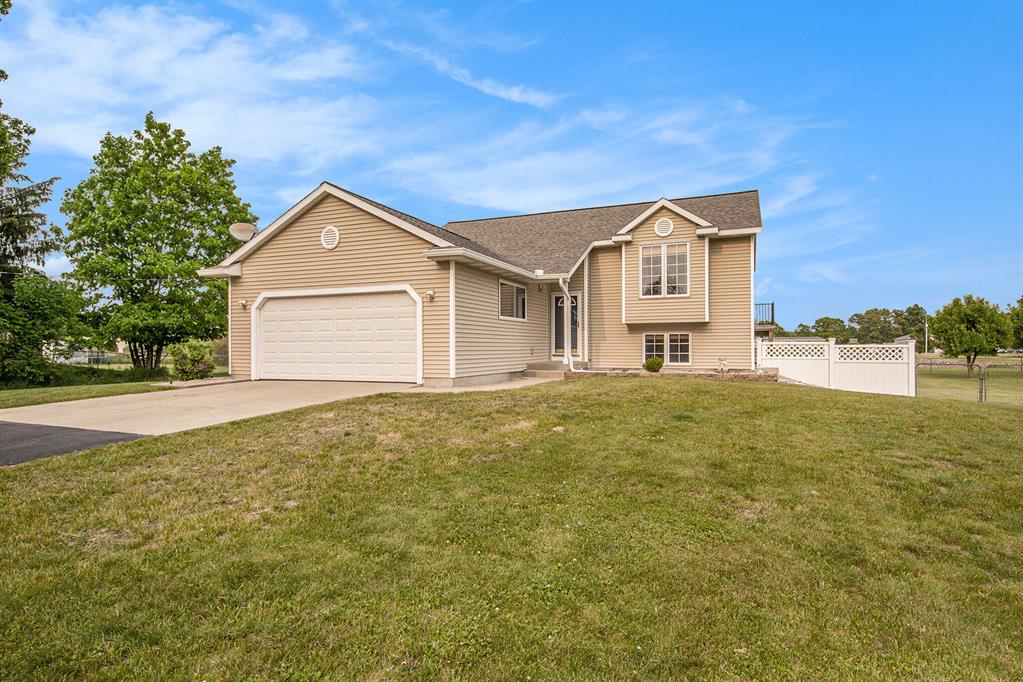 11974 Myers Lake Avenue Ne, Cedar Springs, Michigan image 1