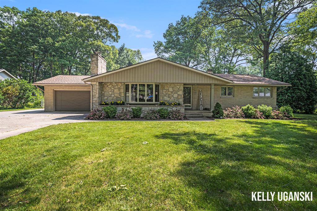 702 W Wedgewood Drive  , Muskegon, Michigan image 1