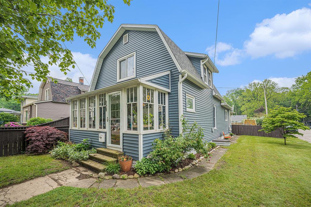 129 Plainwell Street , Plainwell, Michigan image 1
