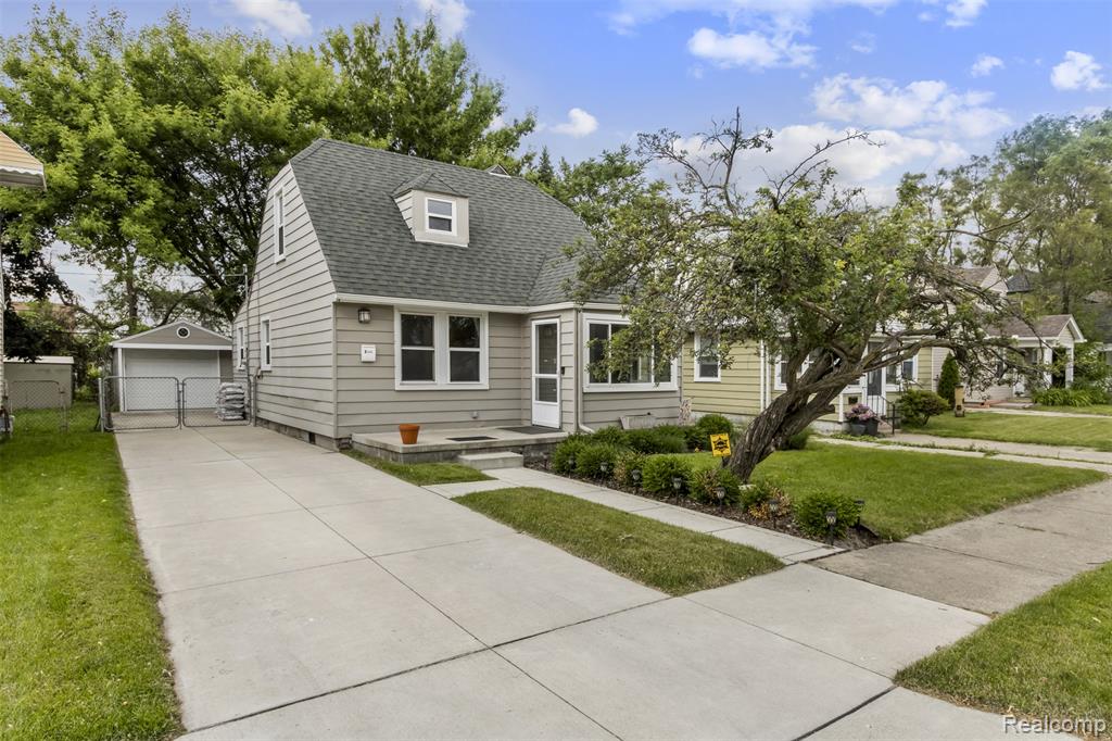 23083 Tawas Avenue , Hazel Park, Michigan image 1