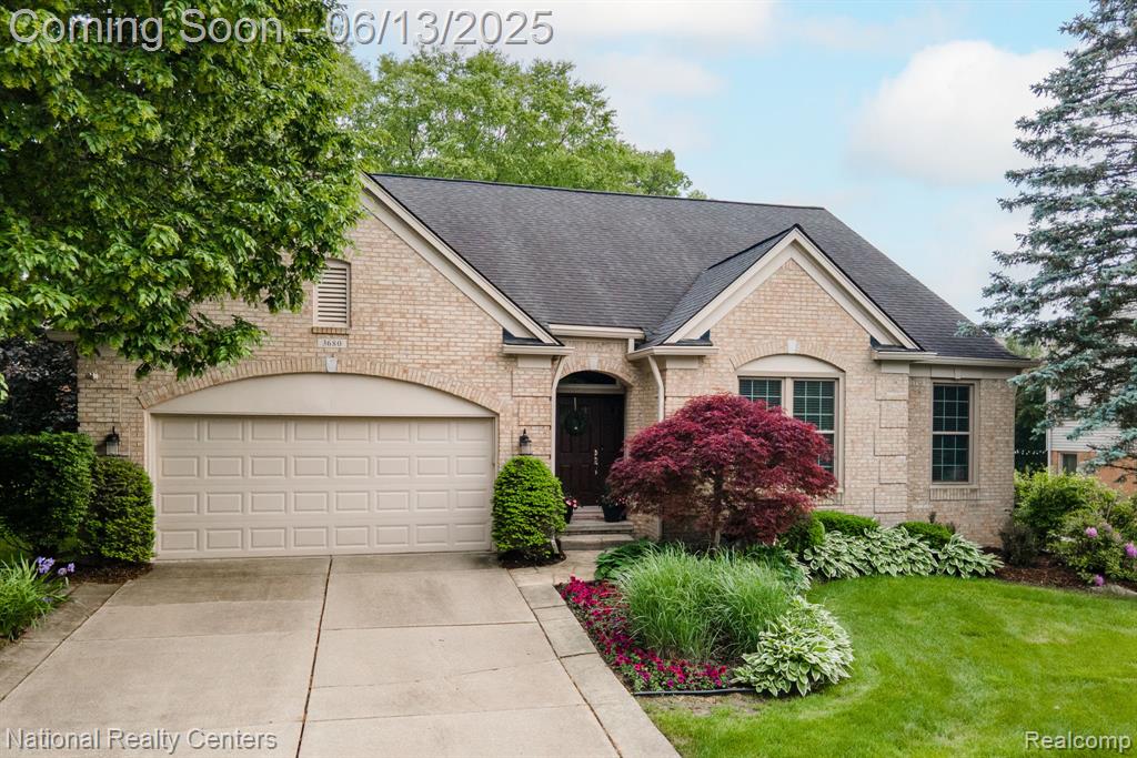 3680 Hidden Forest Drive , Lake Orion, Michigan image 1