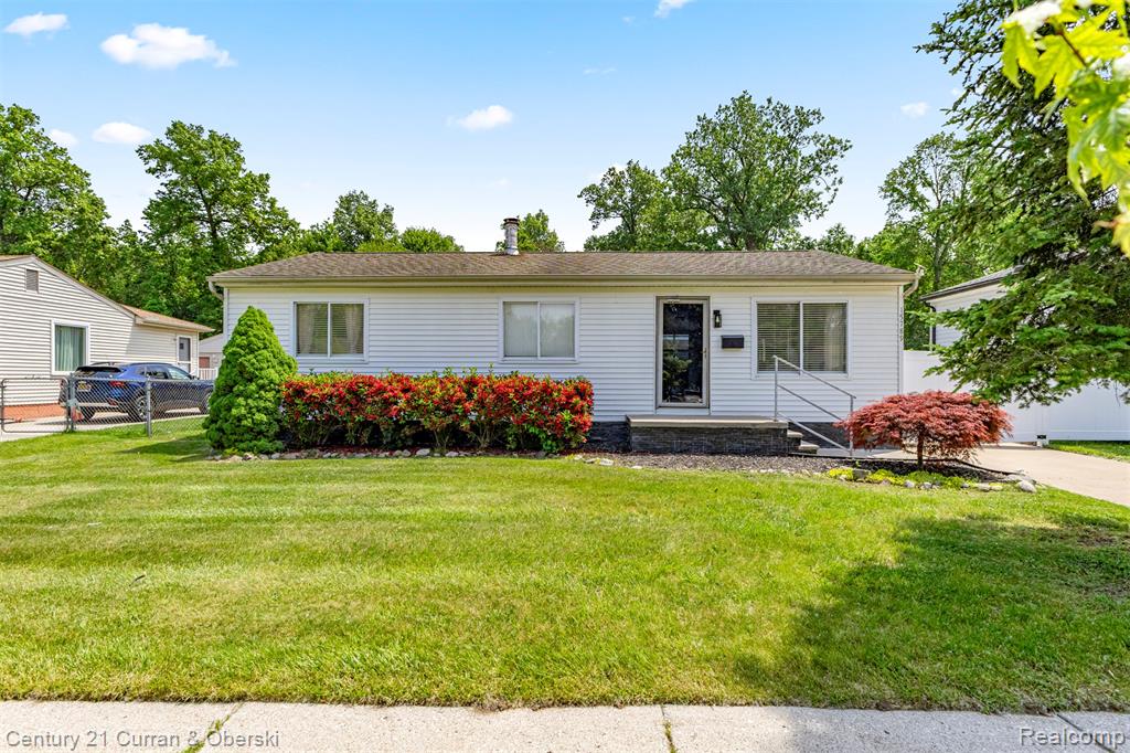 15789 Meadow Street , Romulus, Michigan image 1
