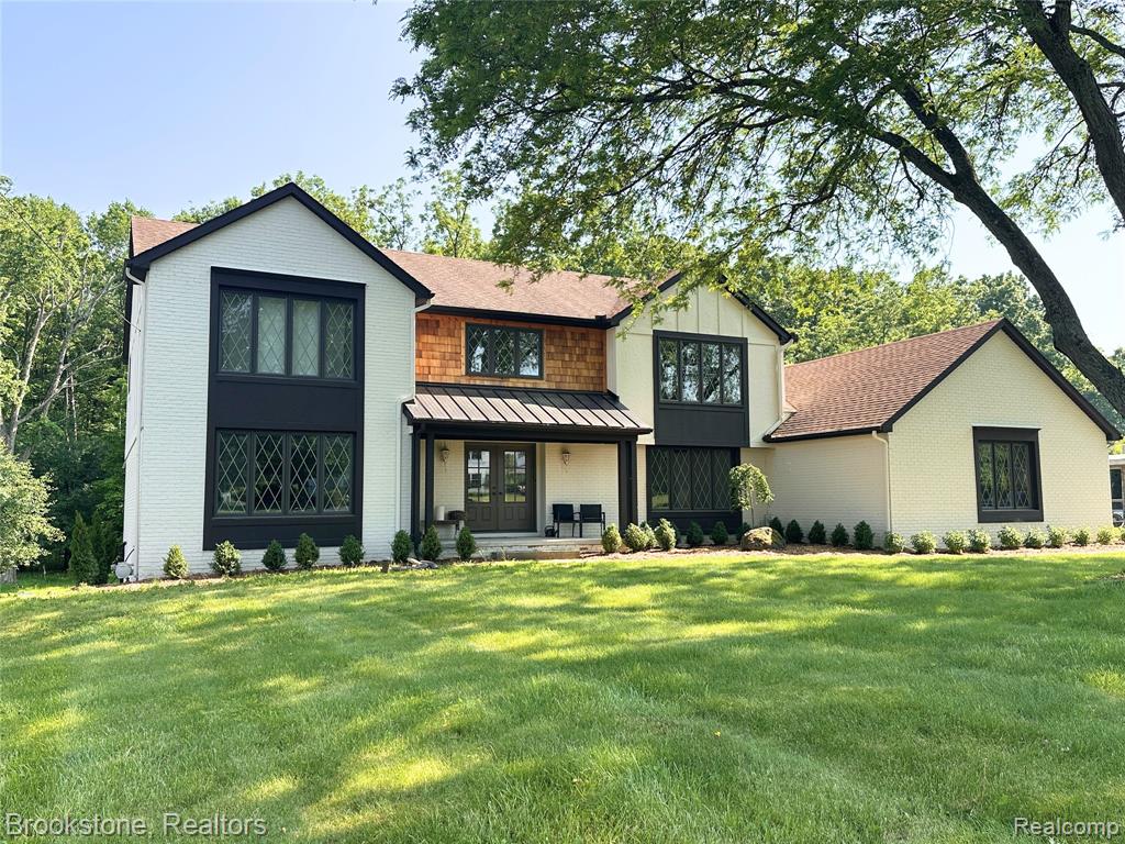 6044 Winged Foot Dr. Drive , Grand Blanc, Michigan image 1